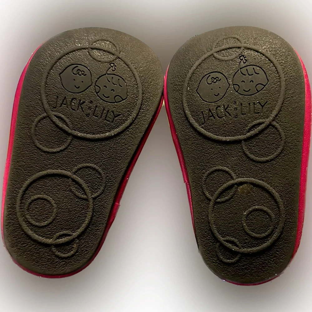 JACK and LILY 12-18 mo PINK LEATHER BABY INFANT TODDLER SHOES designed in CANADA